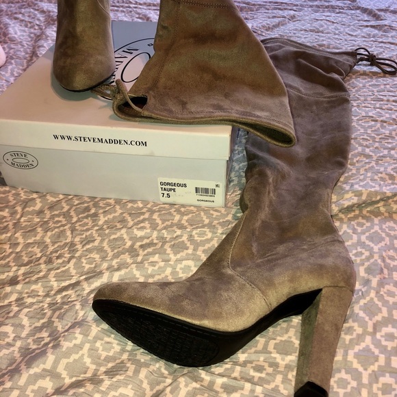 Steve Madden over-the-knee heel - Picture 3 of 5